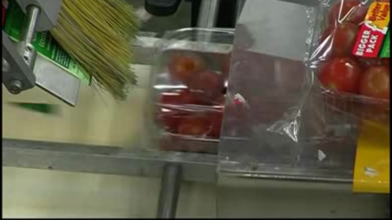 >>..WE FEED THE WORLD..<<🇩🇪 🇦🇹 🇨🇭 ....ist ein österreichischer Dokumentarfilm...August 2, 2023