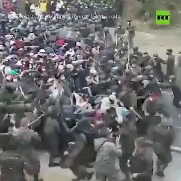 Fuerzas guatemaltecas tratan de contener las hordas migratorias a EE.UU.