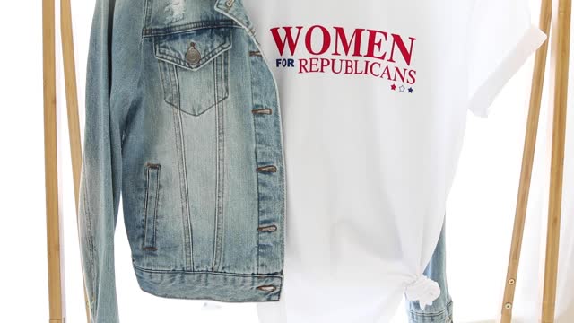 Women for Republicans Campaign Style tee