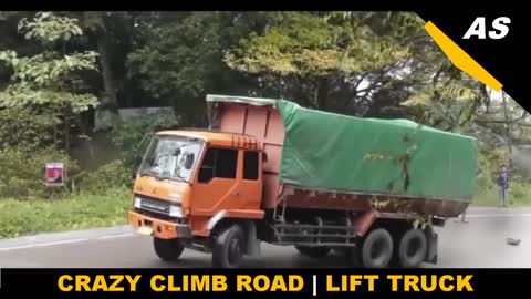 Lift Truck at Crazy Climb Road