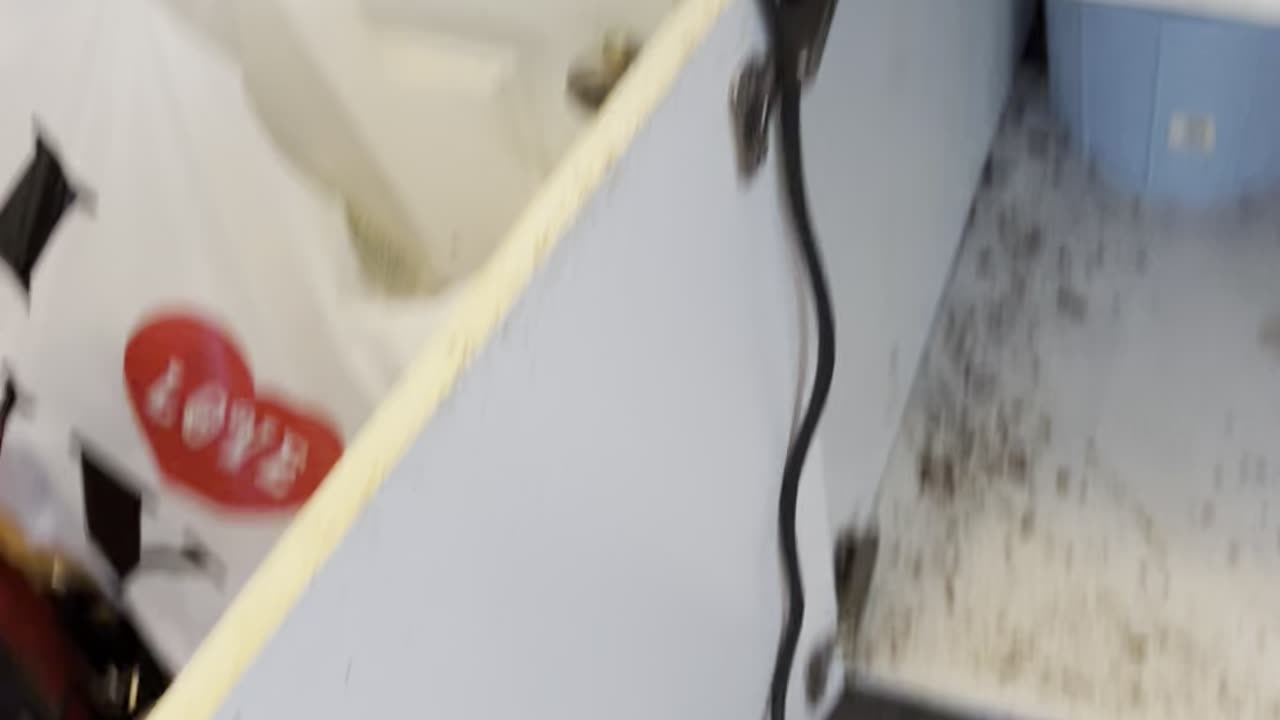 How to clean kitchen line stoppage