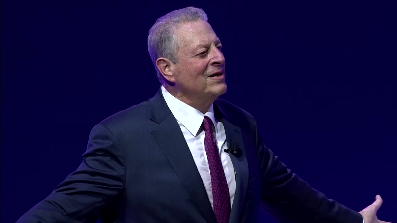 Al Gore slams fossil fuel industry in a fiery speech at COP29