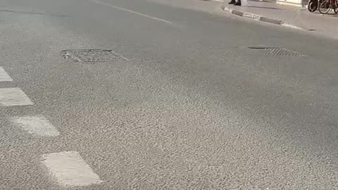 Dubai road and restaurant