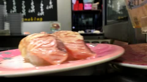 Running Sushi Sushi Japanese Food Food Fish Asian 2021