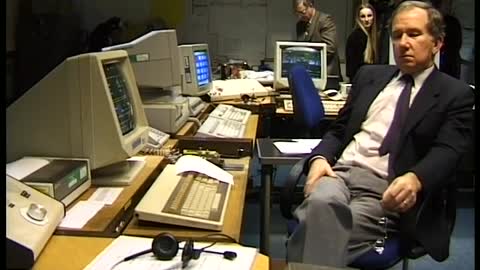 QRT 500 - Close Down of 500 kHz in the United Kingdom
