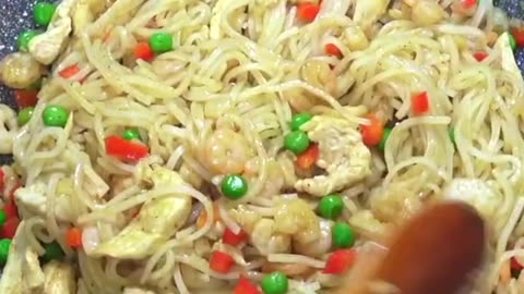 How To Make Singapore Noodles #recipe #shorts