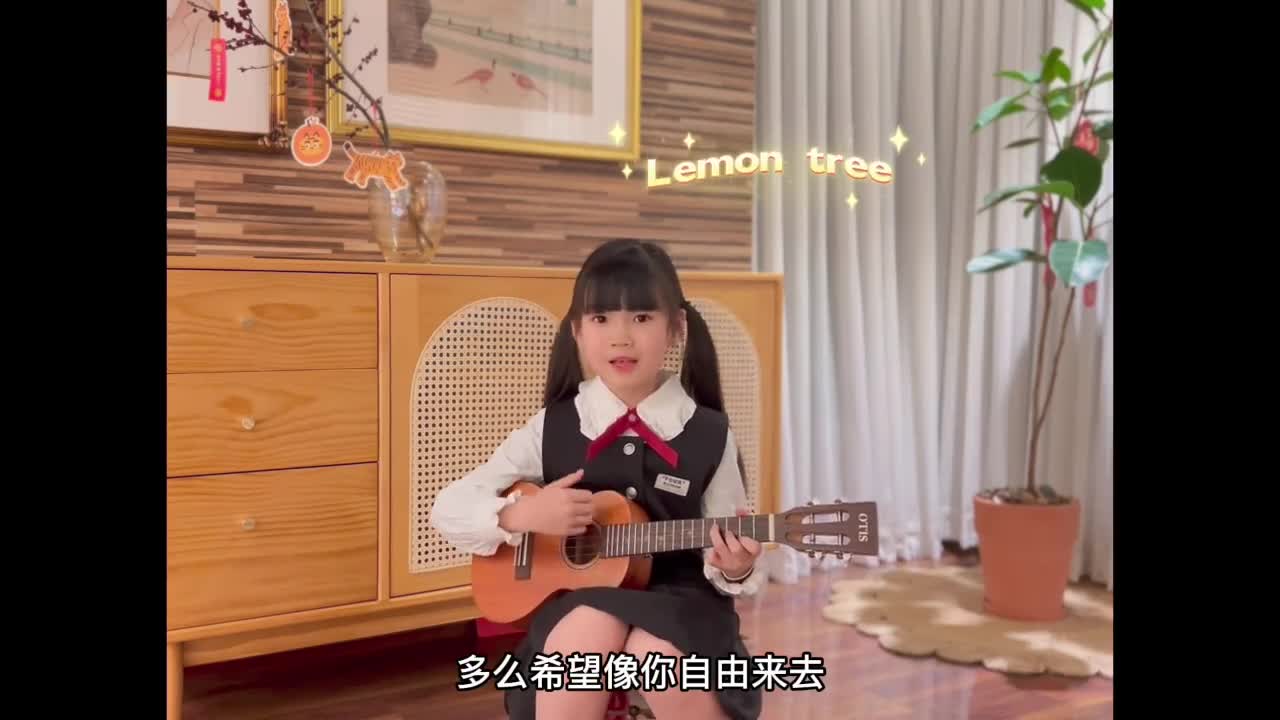 Little girl singing artist lovely dancing yukri