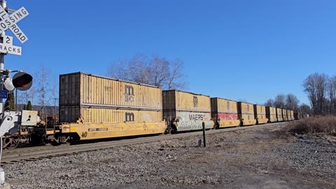 Norfolk & Southern 10z Heading Into The Binghamton NY Rail Yard mp 617 EMD SD70ACe's Lead