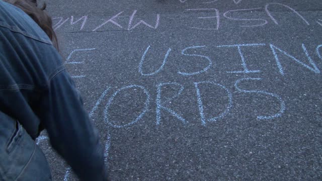 WATCH: Protesters "Wake up Lindsey Graham" at his D.C. home over SCOTUS