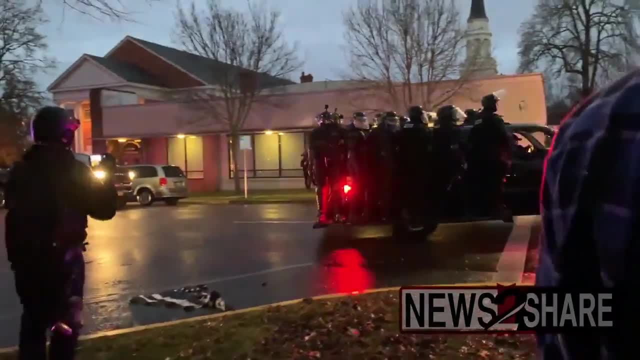 Conservatives Stomp Thin Blue Line Flag After Police Attack Rally Alongside Antifa