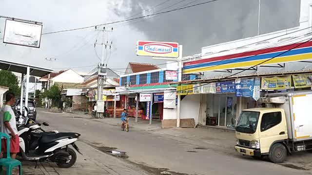 Sebelum terjadi ya hujan badai di kota serang banten,,