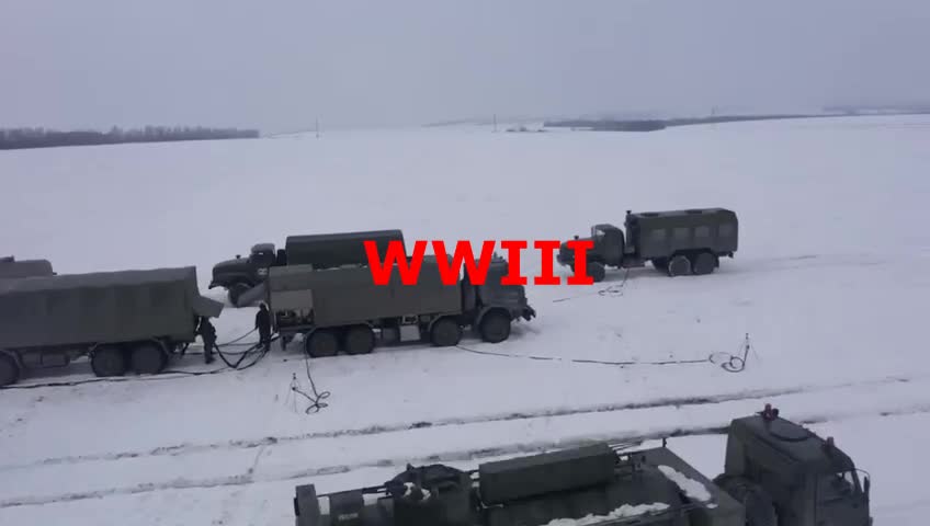 WW3, Year 2022 : Look Mass refueling of Russian fuel trucks