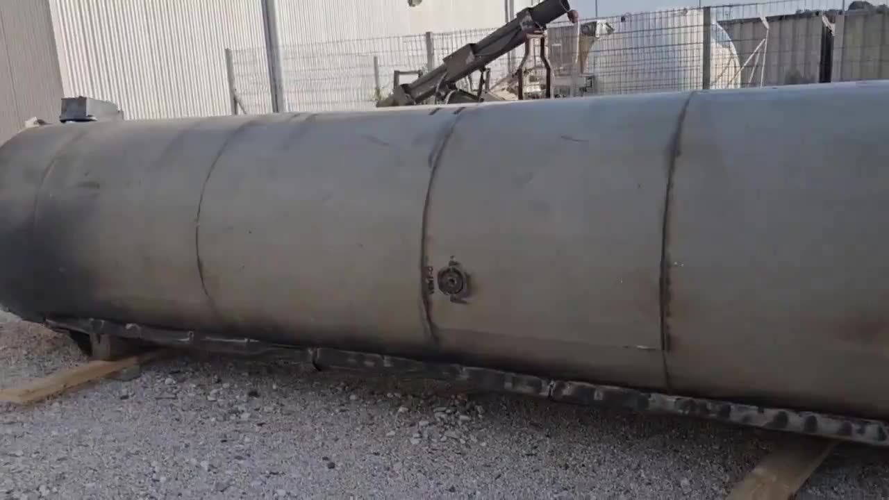 Breaking News: IDF shows remains of massive intercepted Iranian Ballistic Missile │WarMonitor