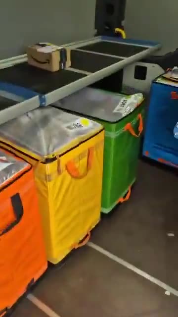 Dublin Two foreigners in an Amazon delivery van caught stealing packages.