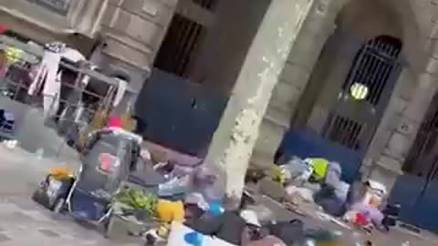Parigi, da città più bella del mondo...