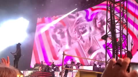 Guns n Roses "It's So Easy"