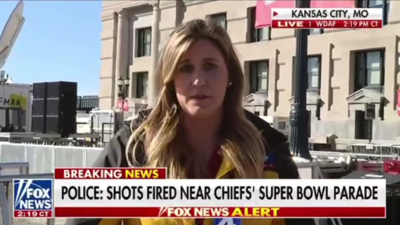 Kansas City PD multiple people struck in shooting