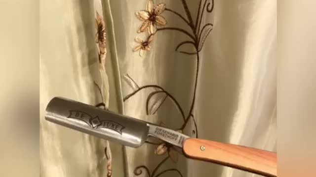 Unboxing and Review of Timor “De Luxe” Best Quality Plum Wood Straight Razor