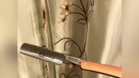 Unboxing and Review of Timor “De Luxe” Best Quality Plum Wood Straight Razor