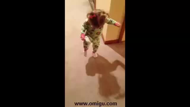 Girl discovers shadow and tries to get away