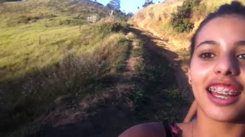 Watch The Cow / Olha a Vaca