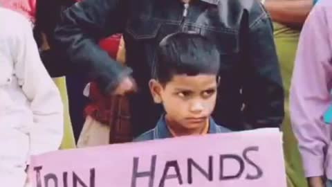 800.000 thousand kids are missing per year world wide