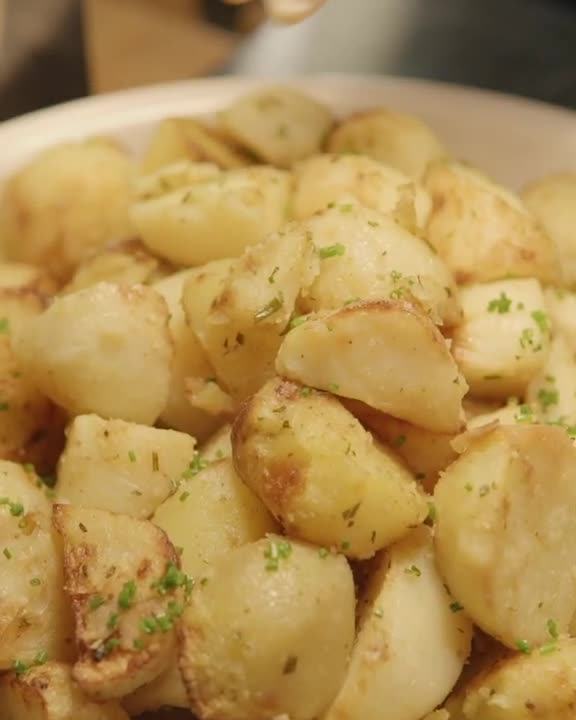 Garnishing Potatoes in Slow Motion