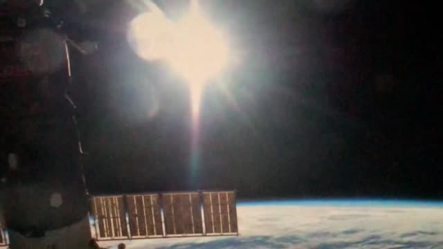 Planet & Lens Flares From the ISS