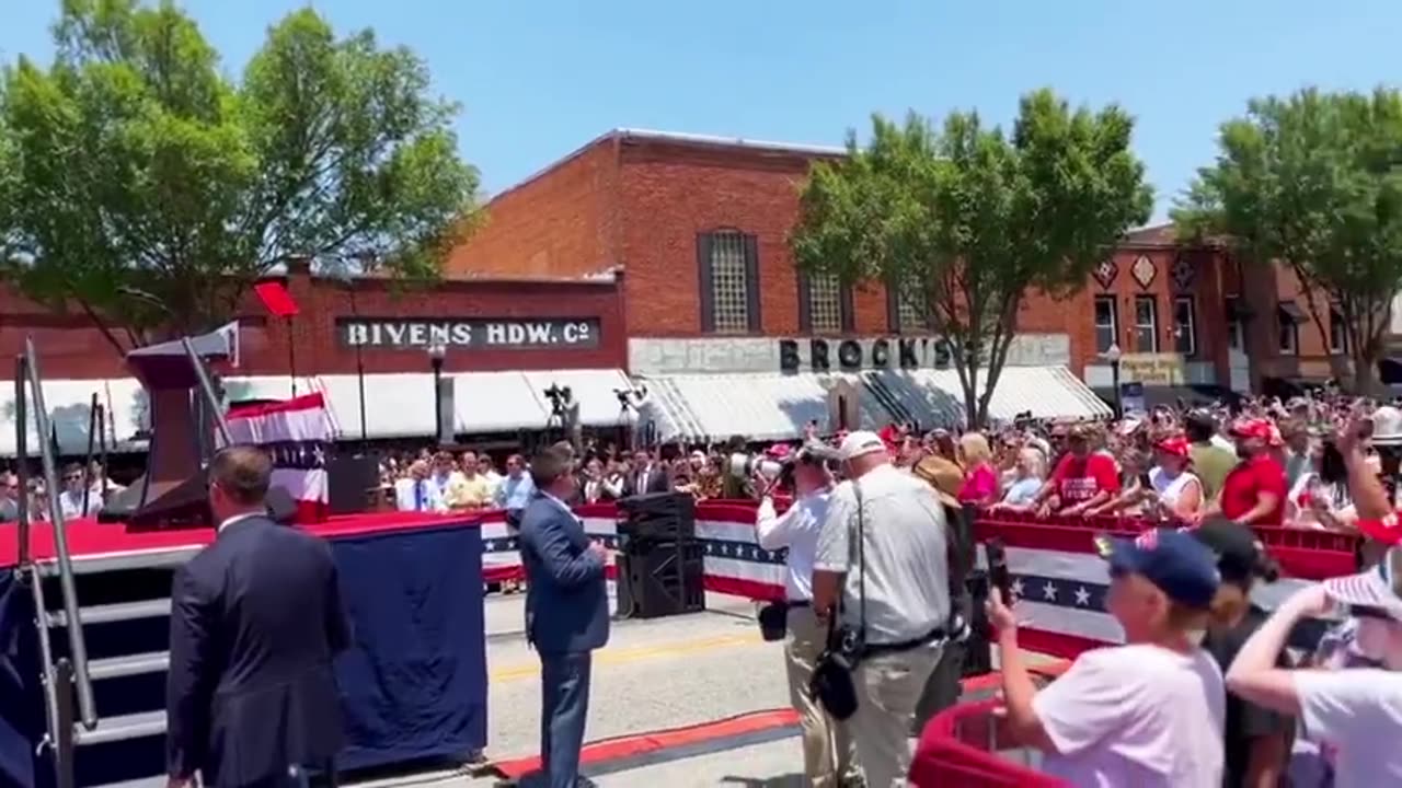 SOUTH CAROLINA IS TRUMP COUNTRY!!!🇺🇸🥳🥳🥳