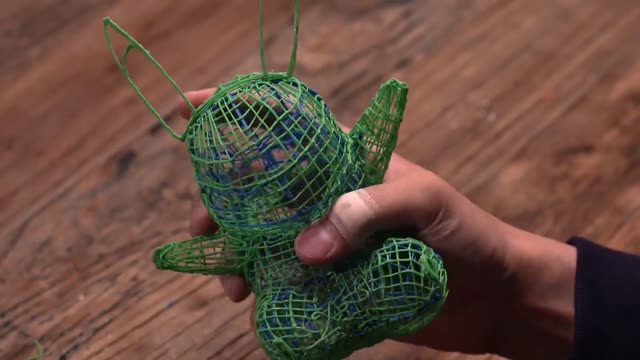 3D pen making Pikachu