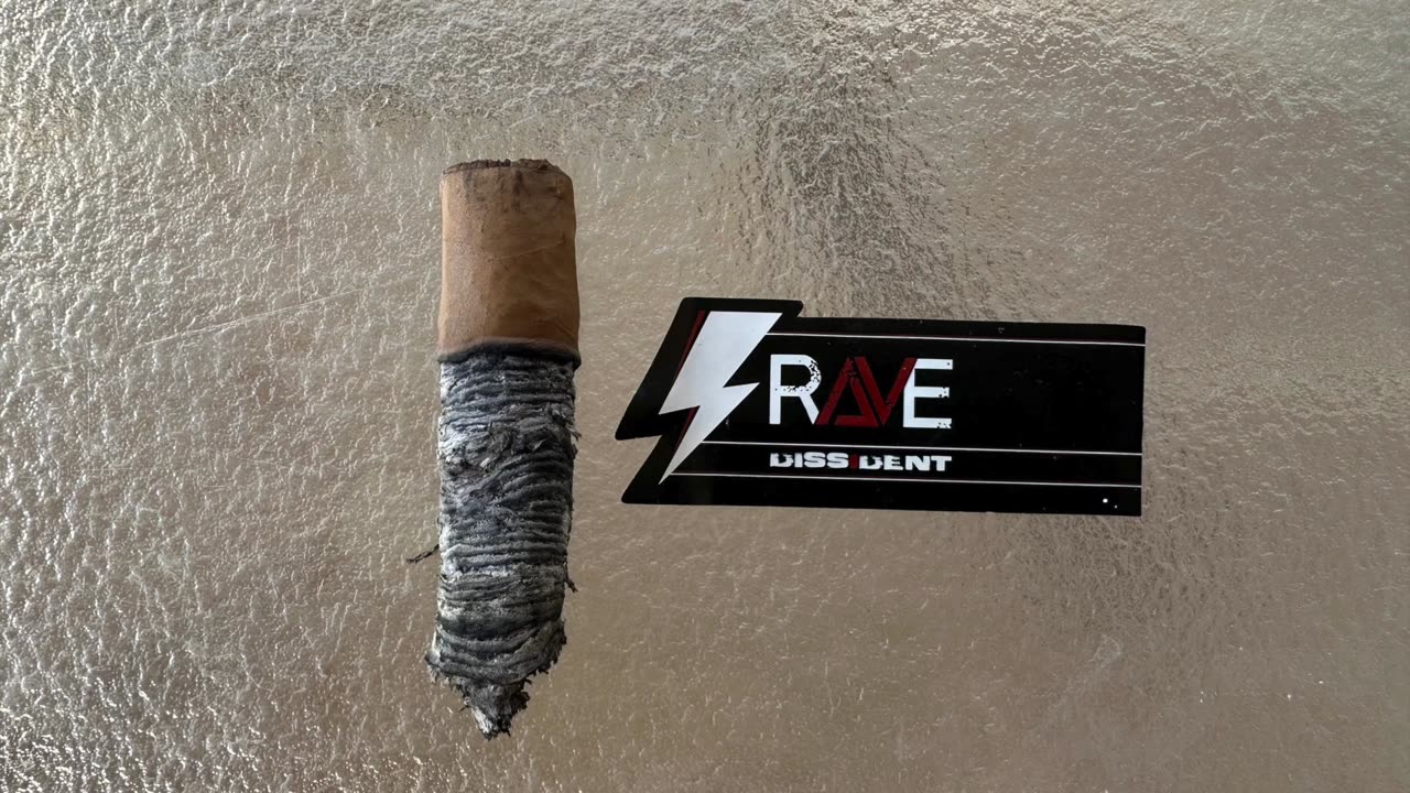 Dissident RAVE Cigar Review