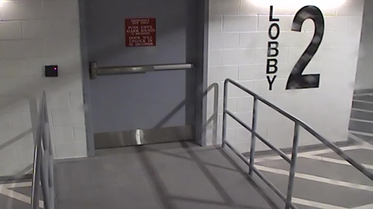 3003RHOBG1Lobby2ECB_2021-01-05_18h00min02s340ms.mp4