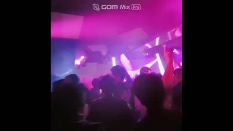 A Japanese club with K-Pop