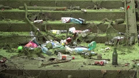 Коммунальные службы Сухуми приводят в порядок подземные пешеходные переходы