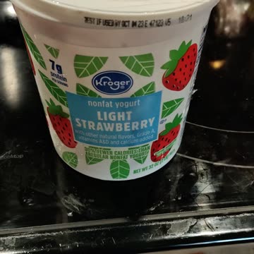 Eating Kroger Light Strawberry Lowfat Yogurt, Dbn, MI, 10/3/23