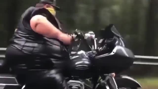 YOU BETTER NOT MESS WITH THIS GUY | #moto #motorcycle #shorts