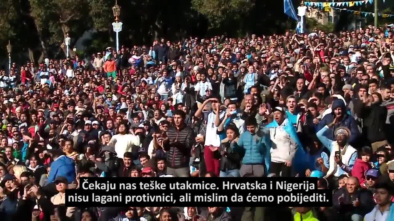 Reakcije argentinskih navijača na utakmicu Argentina:Island