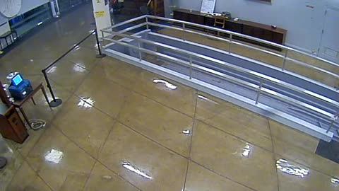 3064RHOBG3SubwayScreening_2021-01-06_22h00min01s490ms.mp4