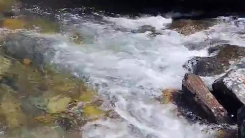 Rio São Miguel 💥 Nascentes, cachoeiras, pedras naturais, vales