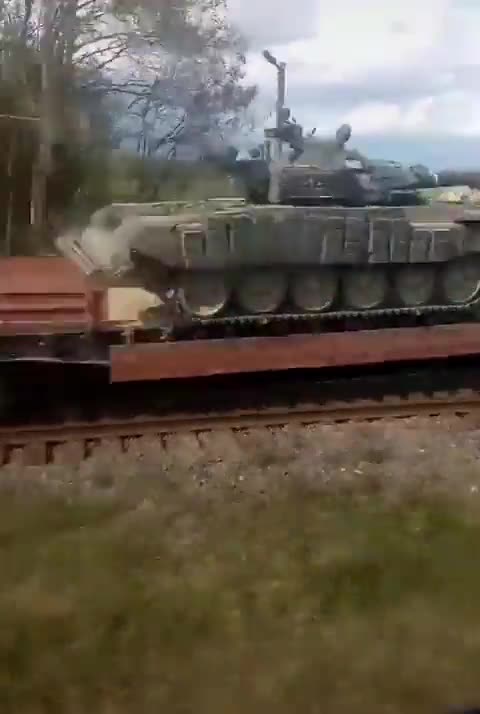 In Belarus, tanks are being transferred in the direction of Pinsk