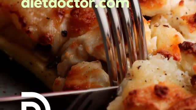 1-Min Recipe • Zucchini pizza boats by diet Doctor