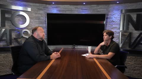 See the Powerful In-Depth Wide-Ranging Alex Jones Interview Censored by YouTube