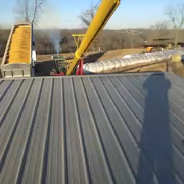 CAUTION roof top delivery.