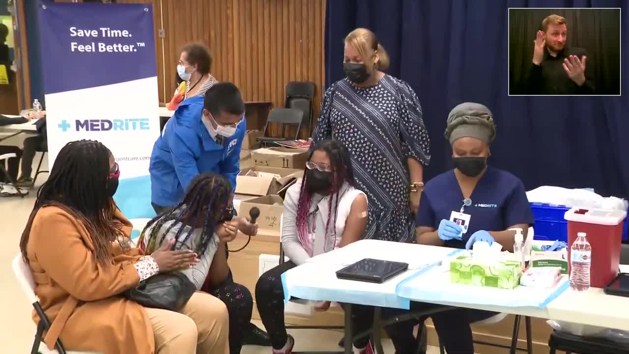 Bill de Blasio Elated Thousands Of Elementary School Students Vaccinated At School