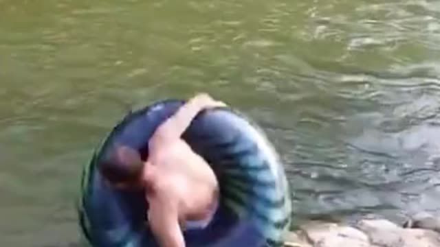 Funny fails moment 😂 🤣 || river fails funny 🤣