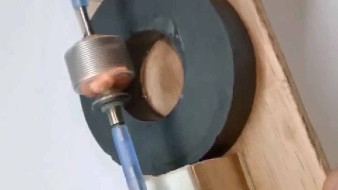 How to make free Energy⚡with Magnet.