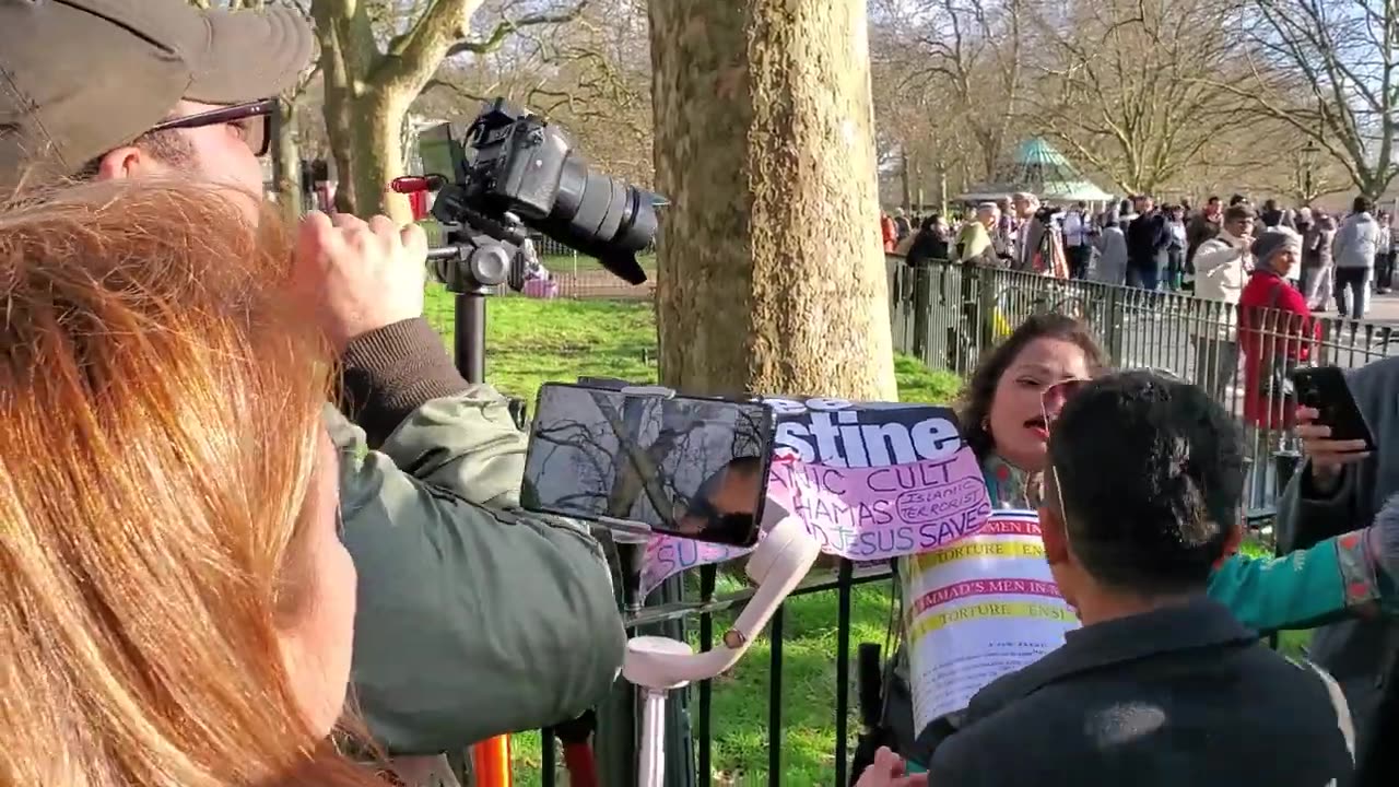 Shalini Talks To a Shia Muslim Lady, She Likes Mutʿah