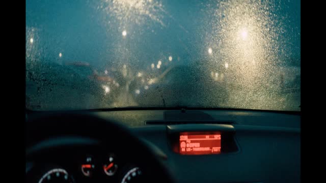 SOOTHING RAIN ON A CAR WINDOW | Gentle rain, steady rhythm, noise cancellation, deep sleep | 1 Hour