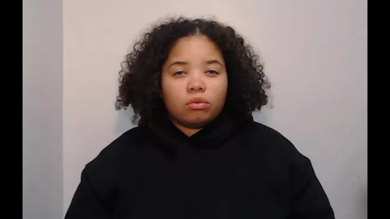 Woman jailed after texting hundreds "CLEO! FIRE! ABOUT ALL DAY