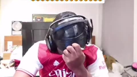 KSI becomes a c*nd*m